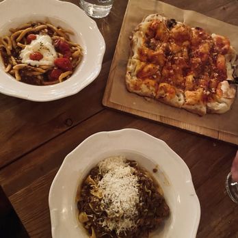 Yeppa & Co - Pizza Focaccia  Tagliatelle Alla Bolognese "Di Zaghini" Strozzapreti Con Ragù Di Salsiccia - Cafes Near Me - Atlanta, Georgia