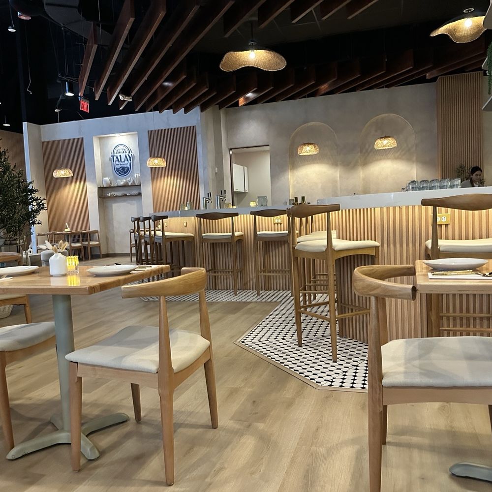 TALAY - Inside restaurant - Thai Near Me - Orlando, Florida TALAY - Inside restaurant - Thai Near Me - Orlando, Florida