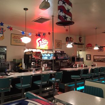 Dale's Diner - Diners Near Me - Long Beach, California