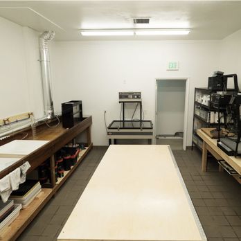 Luminaria - Large darkroom with multiple enlargers - Photography Classes Near Me - Salt Lake City, Utah Luminaria - Large darkroom with multiple enlargers - Photography Classes Near Me - Salt Lake City, Utah