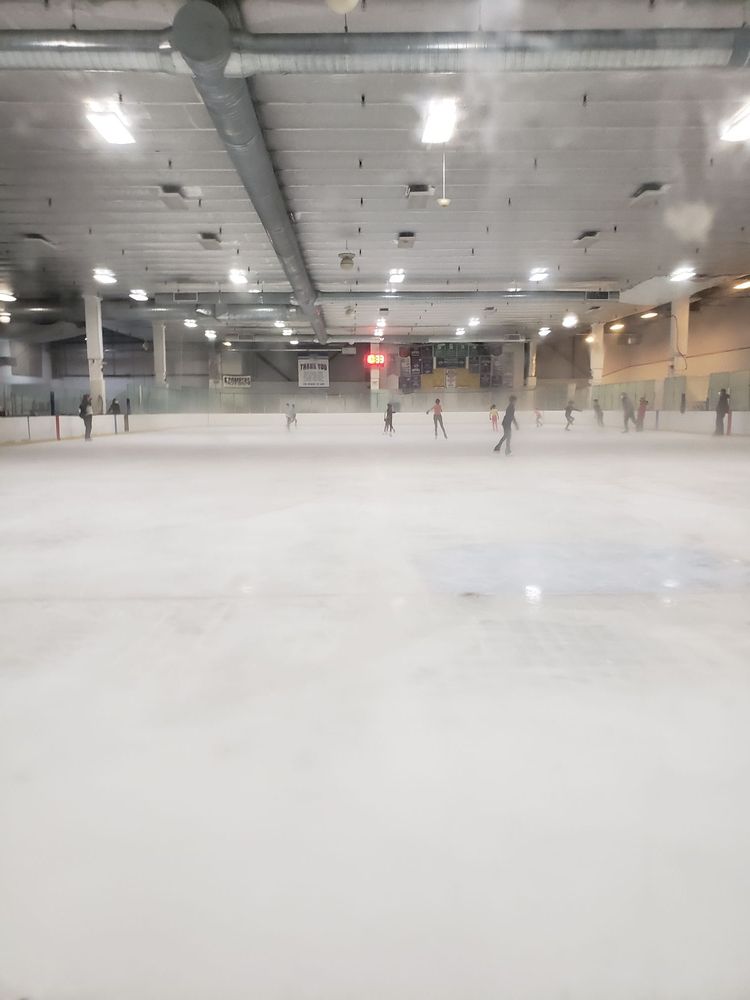 Palisades Ice Rink