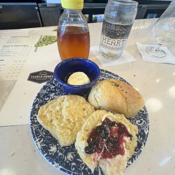 Tupelo Honey Southern Kitchen & Bar - Biscuits For A Cause - Southern Near Me - Pittsburgh, Pennsylvania Tupelo Honey Southern Kitchen & Bar - Biscuits For A Cause - Southern Near Me - Pittsburgh, Pennsylvania