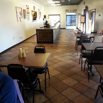 Bre's Gourmet Restaurant and Catering - Dining area - Seafood Near Me - Brighton, Alabama Bre's Gourmet Restaurant and Catering - Dining area - Seafood Near Me - Brighton, Alabama