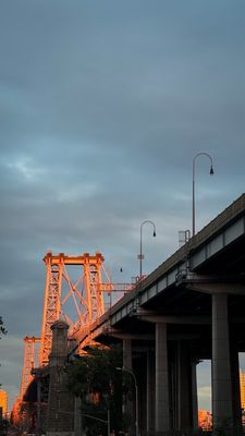 Williamsburg Bridge by null