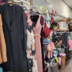 Hopeland Thrift & Naturals
