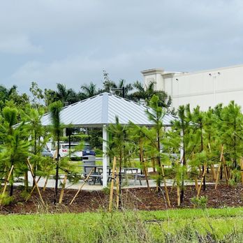 Doral Central Park - Parks Near Me - Doral, Florida Doral Central Park - Parks Near Me - Doral, Florida