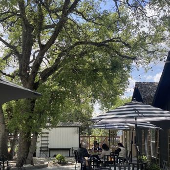 Deer Creek Farm By Compassion Planet - Outdoor seating and garden - Home Decor Near Me - Rocklin, California Deer Creek Farm By Compassion Planet - Outdoor seating and garden - Home Decor Near Me - Rocklin, California