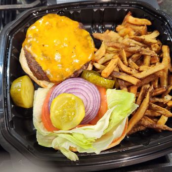 Silver Fox Steakhouse - Prime burger, meh - Steakhouses Near Me - Richardson, Texas
