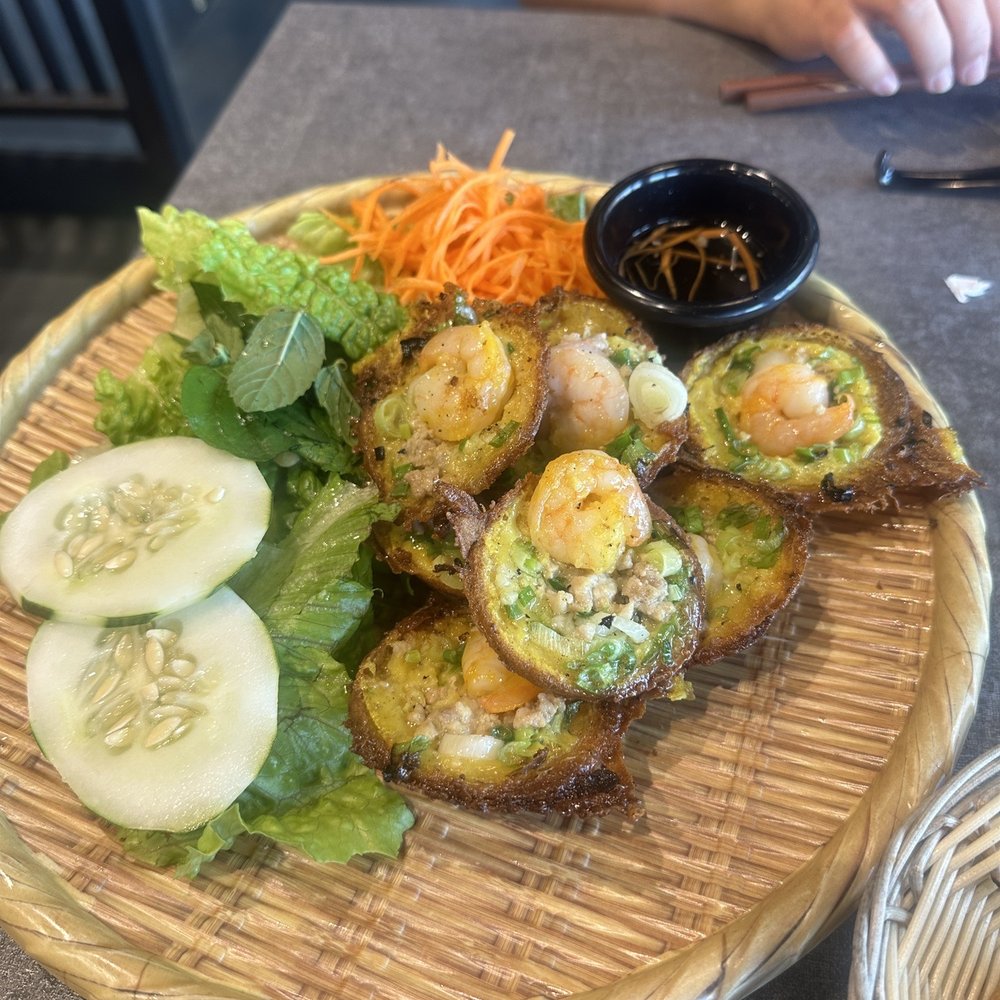 Lua Vietnamese Cuisine - Vietnamese Near Me - Edison, New Jersey Lua Vietnamese Cuisine - Vietnamese Near Me - Edison, New Jersey