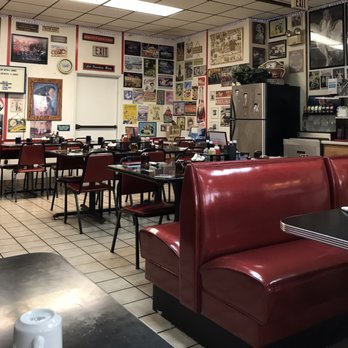 Ayerco - Joe's Diner - Convenience Stores Near Me - Palmyra, Missouri
