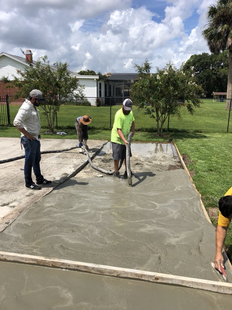 Slide of Movicontractors