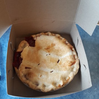 Art's Bakery - Strawberry Rhubarb pie - Bakeries Near Me - Erie, Pennsylvania Art's Bakery - Strawberry Rhubarb pie - Bakeries Near Me - Erie, Pennsylvania