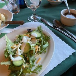 The Historic Alpine Lodge - Restaurant - Salad and soup