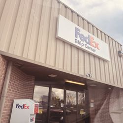 FedEx Ship Center