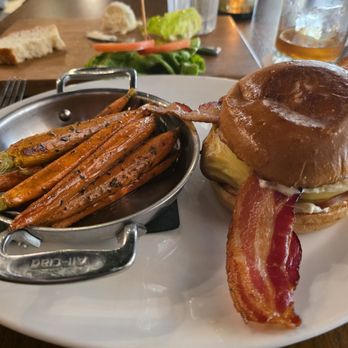 Jots - Jots burger - American Near Me - San Antonio, Texas Jots - Jots burger - American Near Me - San Antonio, Texas