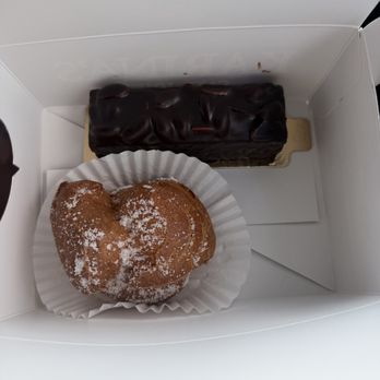 Karina's Cake House - Bakeries Near Me - Glendale, California Karina's Cake House - Bakeries Near Me - Glendale, California