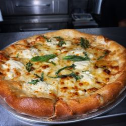 Butterface - Quattro Fromaggio Pizza