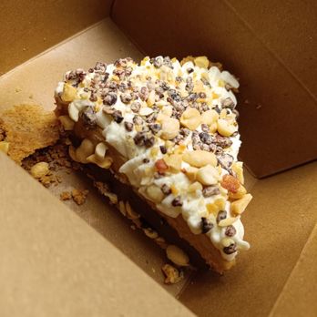 Virtue Restaurant - Chocolate Peanut Butter Pie - Southern Near Me - Chicago, Illinois Virtue Restaurant - Chocolate Peanut Butter Pie - Southern Near Me - Chicago, Illinois