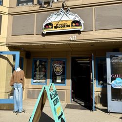 Libby’s Old School Records - Storefront