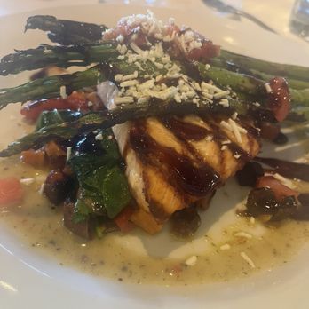 Bravo! Italian Kitchen - Grilled Salmon Fresca. - Italian Near Me - Rochester Hills, Michigan Bravo! Italian Kitchen - Grilled Salmon Fresca. - Italian Near Me - Rochester Hills, Michigan