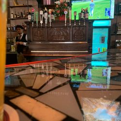 Olespana Whiskey & Tapas - Shot over the bar.