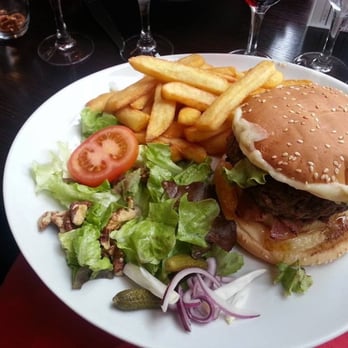 Café Marcel - Froie gras burger!!!!!! Nom nom nom! - Breakfast & Brunch Near Me - Paris, 75