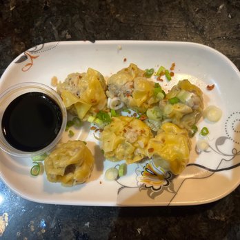 Mom's Siam 2 - Dumplings - Sushi Bars Near Me - Richmond, Virginia Mom's Siam 2 - Dumplings - Sushi Bars Near Me - Richmond, Virginia