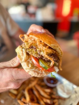 MOOYAH Burgers, Fries & Shakes by null