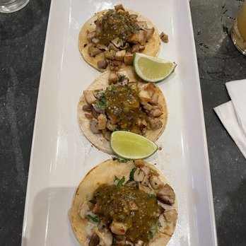 Drakes - Chicken Street Tacos - New American Near Me - San Carlos, California Drakes - Chicken Street Tacos - New American Near Me - San Carlos, California