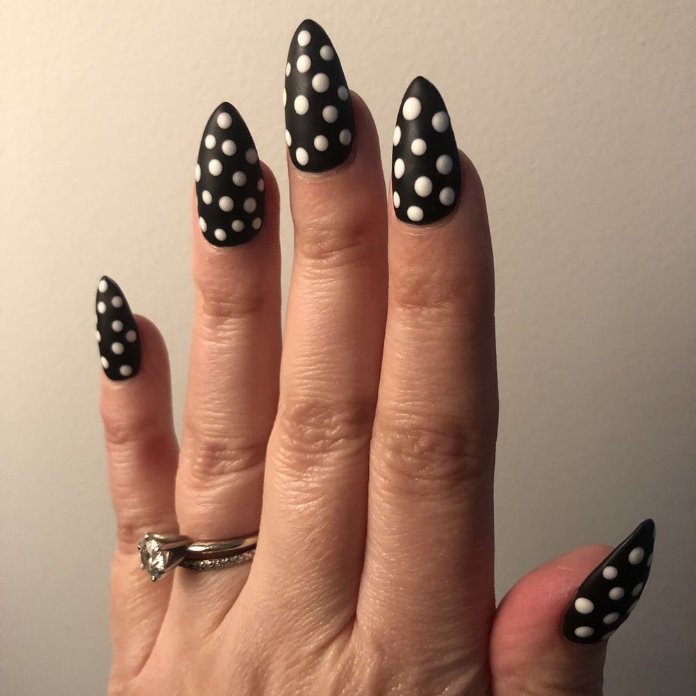 Just The Tips - Nail art Apres gel extensions - Nail Salons Near Me - Oakland, California