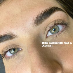 Barefaced Studio - Brow Lamimation, Wax & Stain + Lash Lift comb
