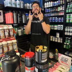 Wholesale Nutrition Center - Alejandro