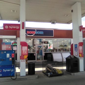 Esso - 15 mai 2021 à 14h21 - Gas Stations Near Me - Sorel-Tracy, Quebec