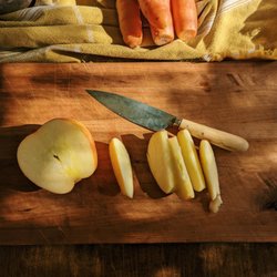 LINC Foods - Organic Honey Crisp Apples from Whitestone Orchard, Tonasket, WA