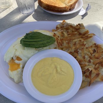 Schooner or Later - Crab and Cheddar Omelette with eggs whites - Sandwiches Near Me - Long Beach, California