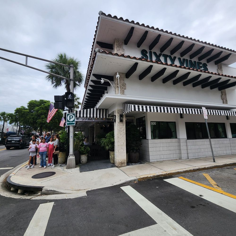 Las Olas Boulevard - Local Flavor Near Me - Fort Lauderdale, Florida Las Olas Boulevard - Local Flavor Near Me - Fort Lauderdale, Florida