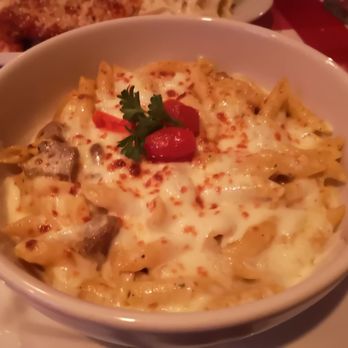 Cafe Amore Bistro - Their special for the night we went: Veal and Oyster Mushrooms in a cream/curry sauce baked with cheese - Cafes Near Me - Edmonton, Alberta