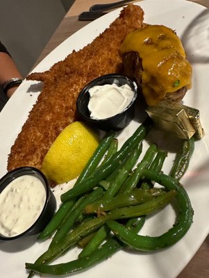 Lakes Tavern by null