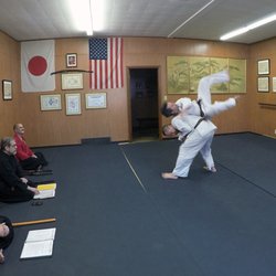 Kyushiki-Ryu School of Kempo-Jutsu - Hip Throw for Black Belt Test
