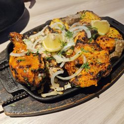 Queen platter $27.99