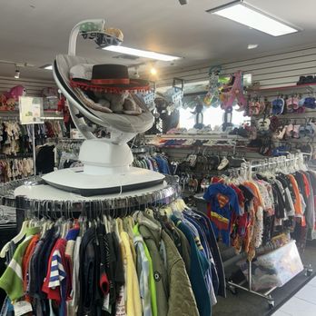 Children's Orchard Manhattan Beach, CA - Children's Clothing Near Me - Manhattan Beach, California