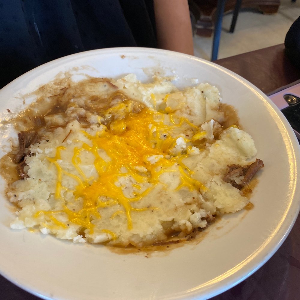 S&H Good Eats Cafe - Shepards pie - American Near Me - Slidell, Louisiana