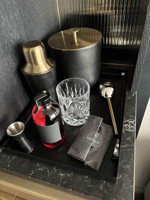 Four Seasons Hotel Toronto by null