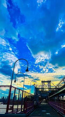 Williamsburg Bridge by null