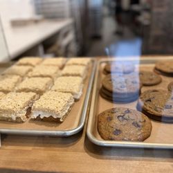 Penny & Pearls Bakeshop