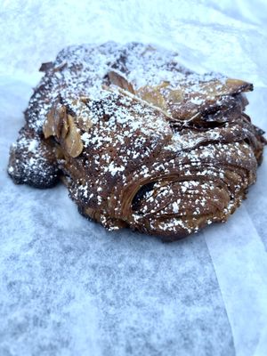 LA Chouquette by null