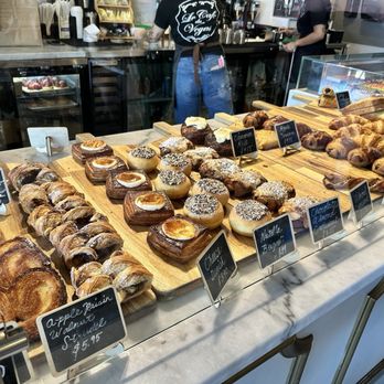 Le Cafe Du Val - Dessert bar display - Cafes Near Me - Henderson, Nevada