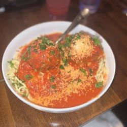 Amore Fine Italian Ristorante - Spaghetti Meatballs