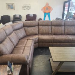Bobby Wilson's Home Furniture - New furniture pics
