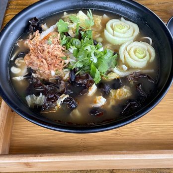 Nummy - Noodles/veggies only - Asian Fusion Near Me - West Hartford, Connecticut Nummy - Noodles/veggies only - Asian Fusion Near Me - West Hartford, Connecticut